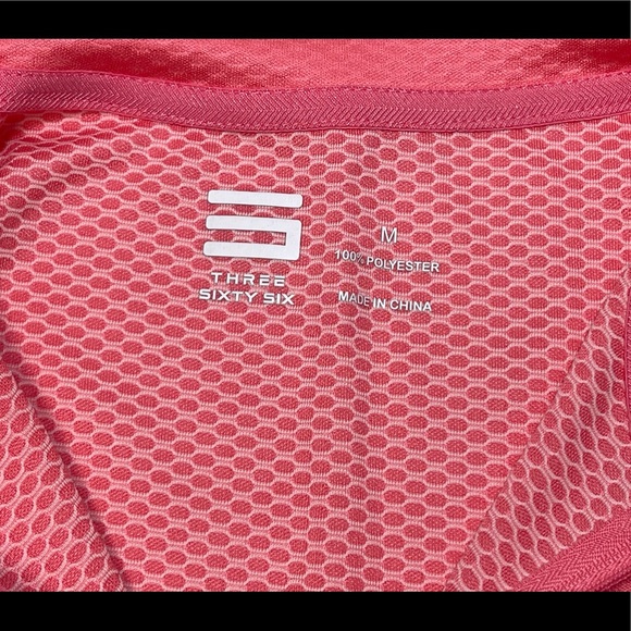 Three Sixty Six Women ‘s 1/2 Zip Short Sleeve Golf Polos Lot of 2 Size M - Picture 8 of 15